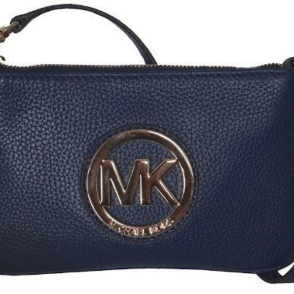 MICHAEL KORS LEATHER WRISTLET FULTON NWOT - Picture 3 of 5